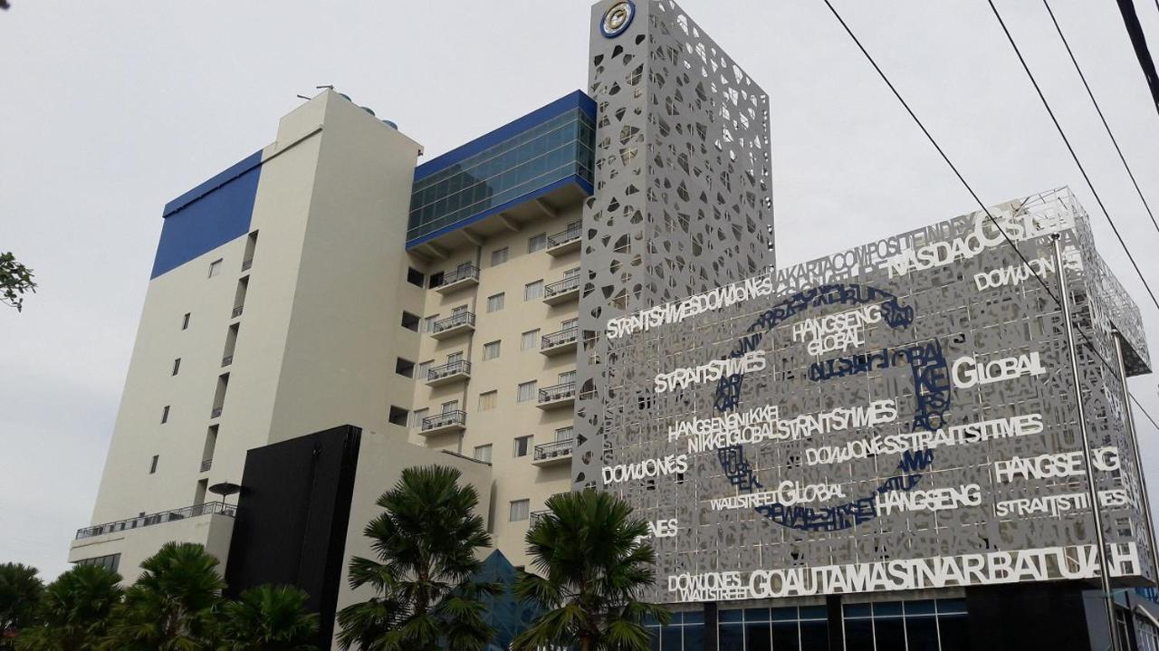 G'Sign Hotel Banjarmasin Банджармасин Экстерьер фото