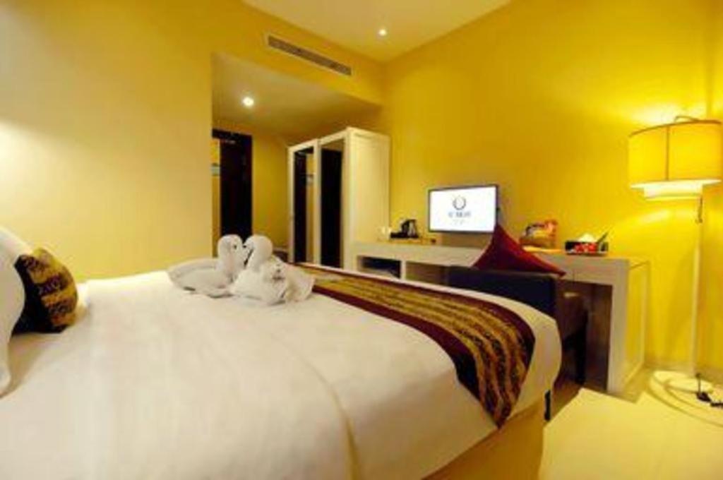 G'Sign Hotel Banjarmasin Банджармасин Экстерьер фото