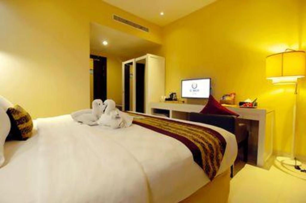 G'Sign Hotel Banjarmasin Банджармасин Экстерьер фото