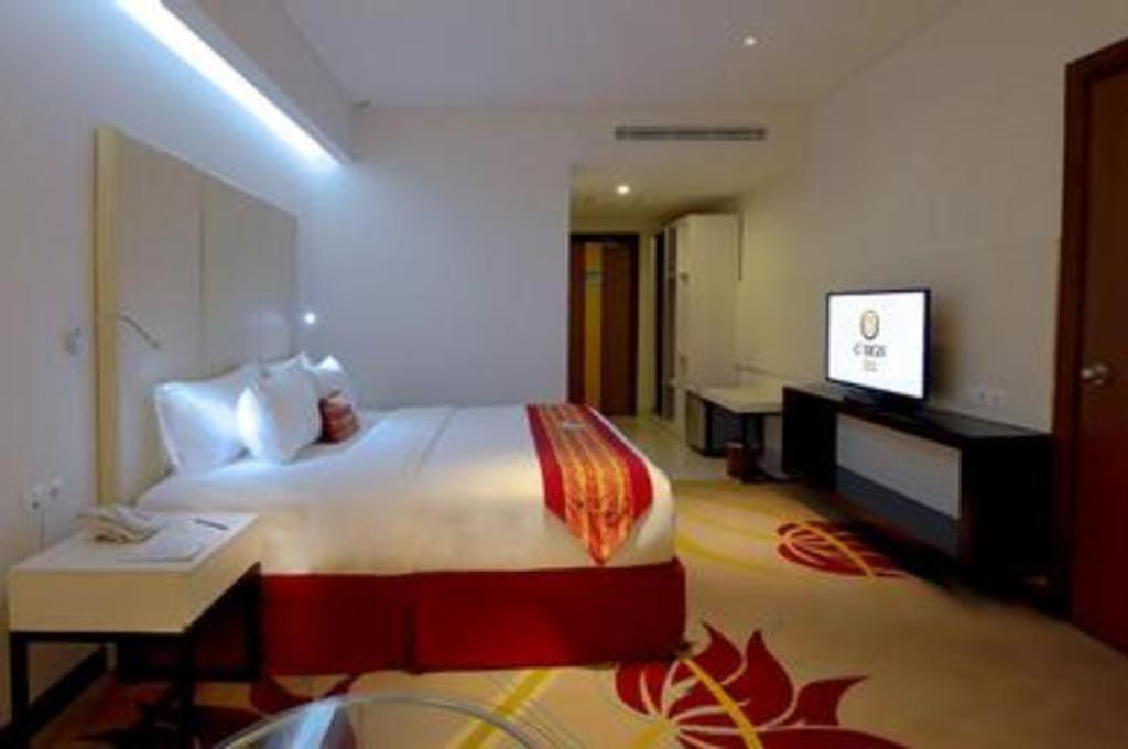 G'Sign Hotel Banjarmasin Банджармасин Экстерьер фото