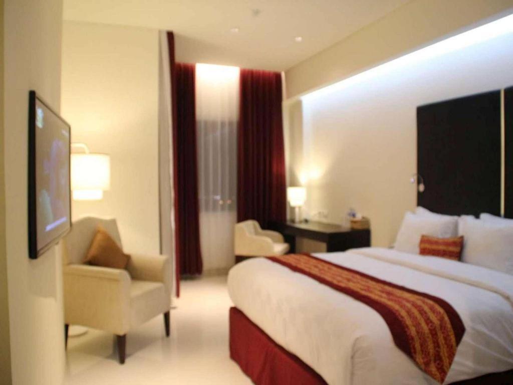 G'Sign Hotel Banjarmasin Банджармасин Экстерьер фото